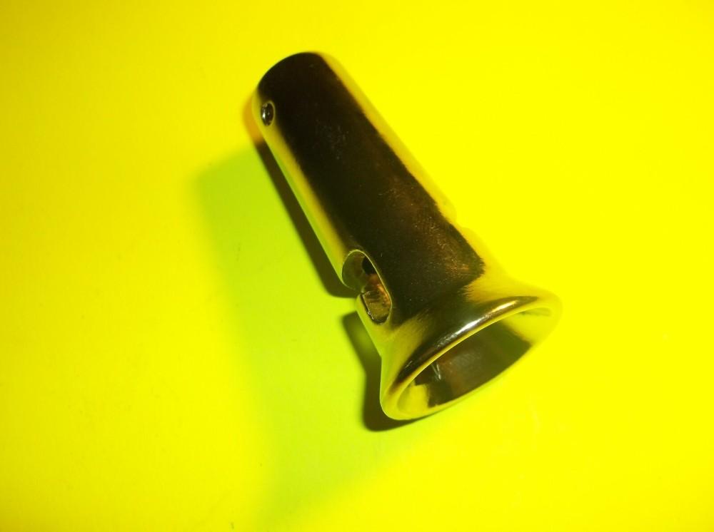 BELL HOUSING FOR HURRICANE ROLLING SHUTTER POLE-