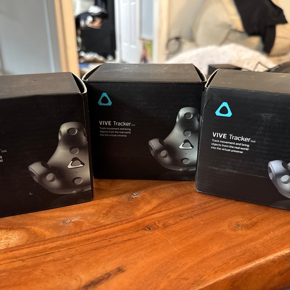 HTC VIVE Tracker 3.0 Virtual Reality Movement Tracking Puck