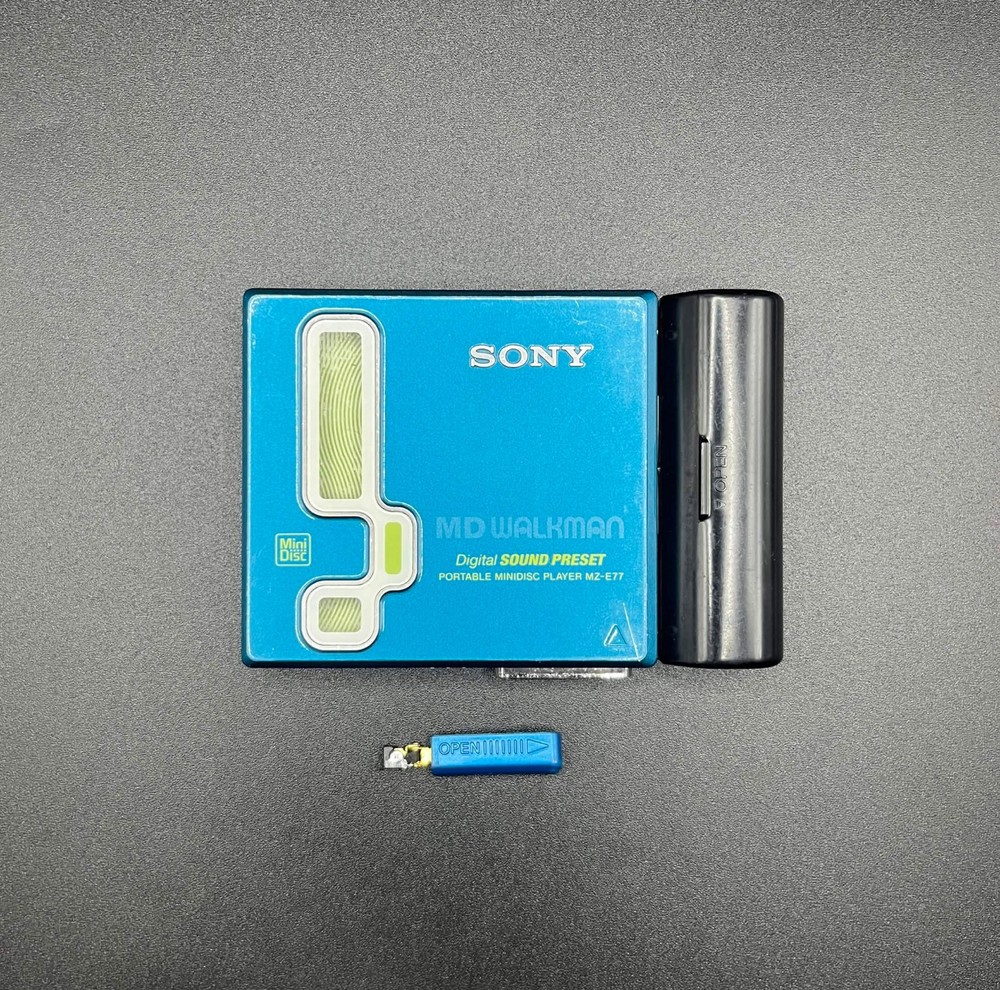 SONY MZ-E77 Blue MiniDisc MD Walkman Player - Working/Read
