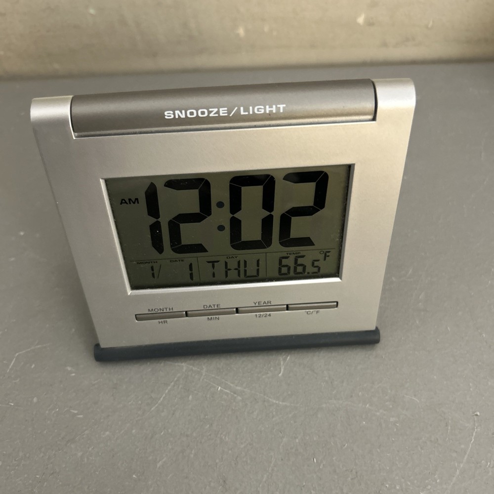 Digital Alarm Clock Smartlite Crescendo Alarm Date & Temp Display
