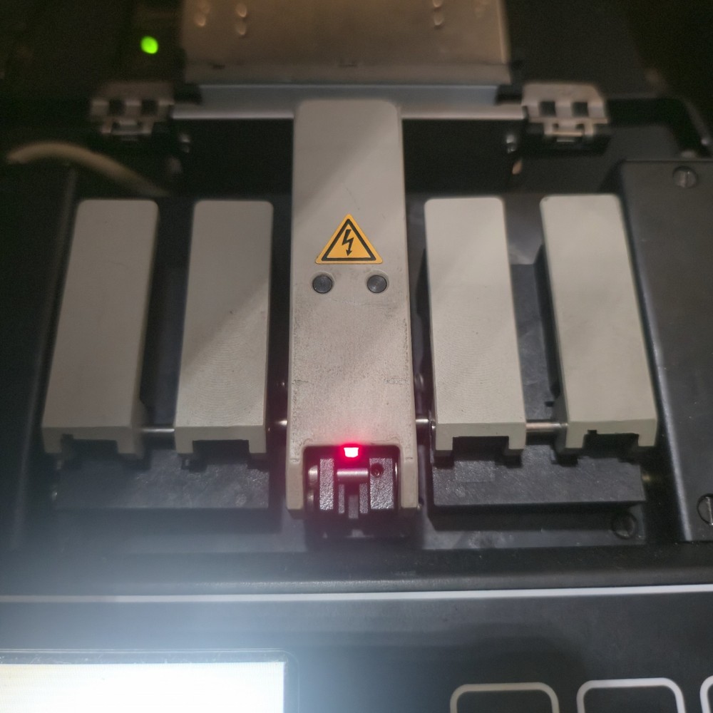 SIECOR Fusion Splicer Model x75