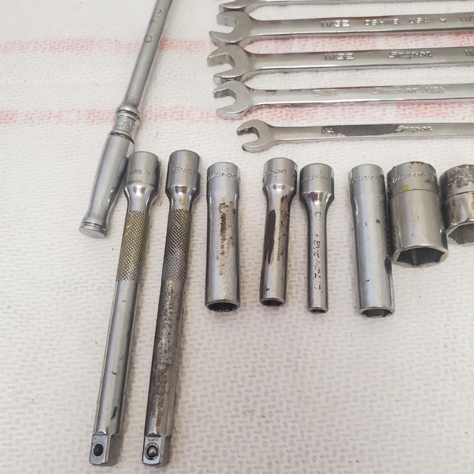 Lot of Snap on combination Wrench & Sockets LOT-1056