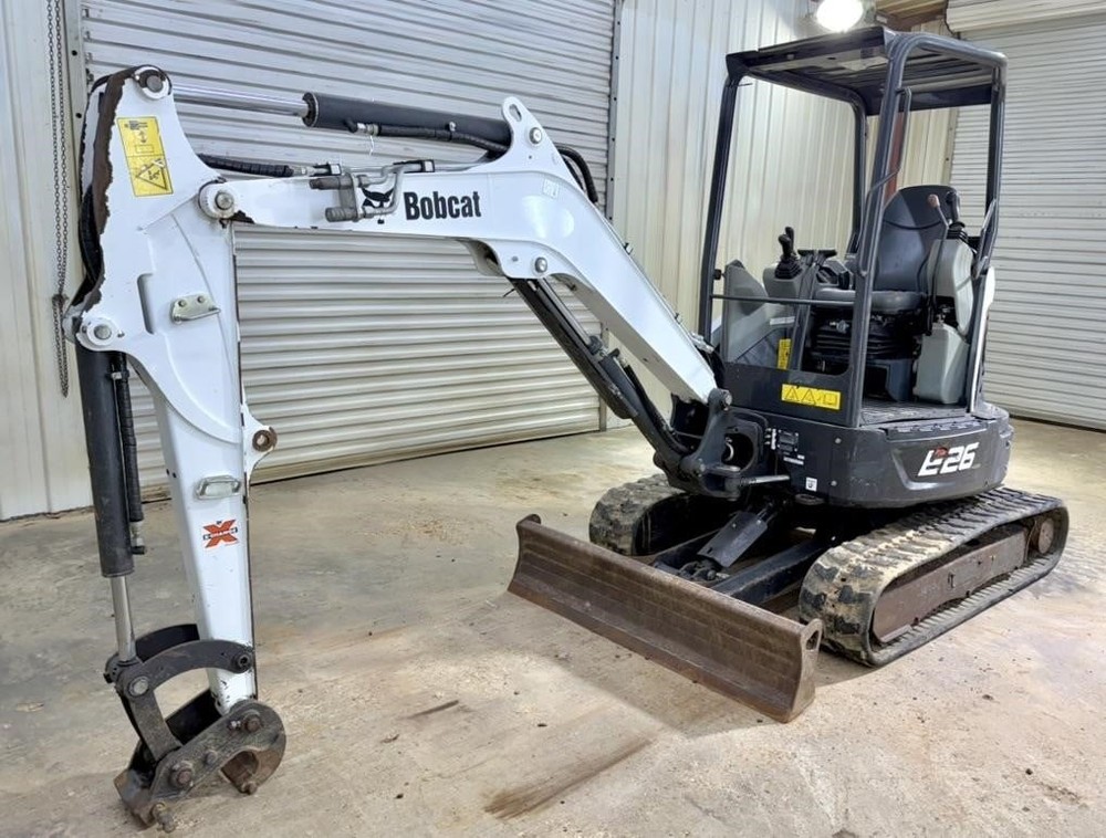 2022 BOBCAT E26 OROPS STRAIGHT BLADE MINI COMPACT TRACK EXCAVATOR