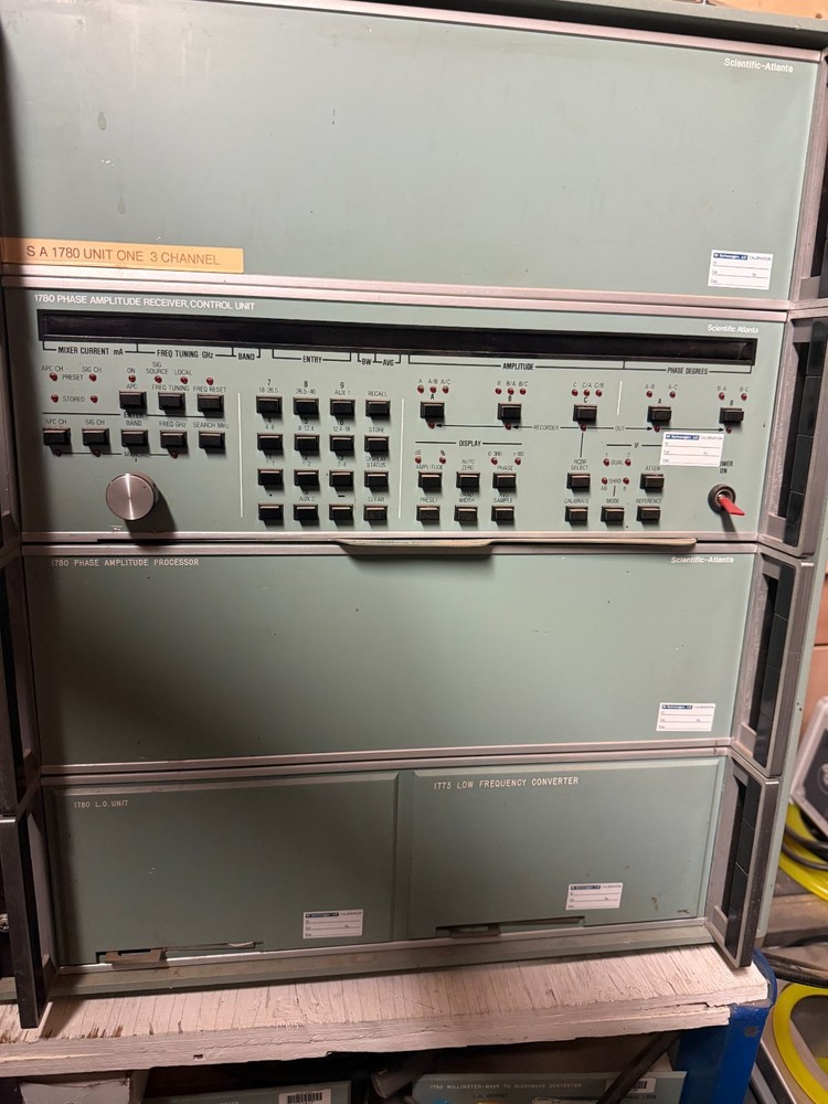 Complete Scientific Atlanta 1780 Phase Amplitude Programmable Microwave Receiver