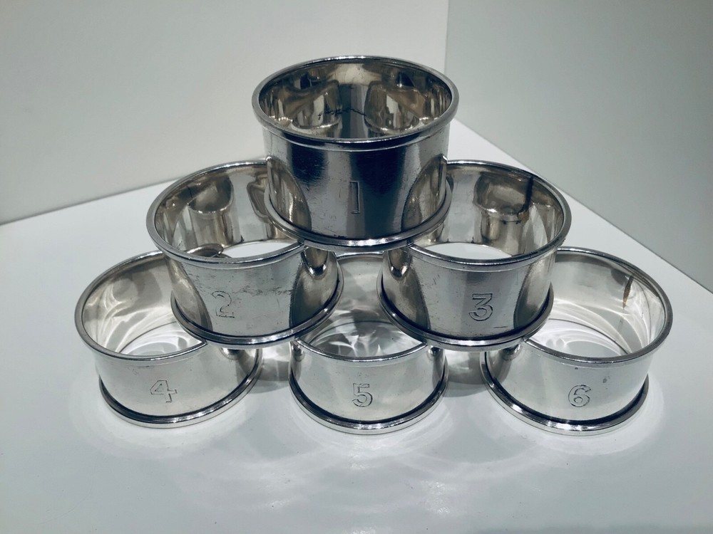 Cased Set 6 Solid Silver Napkin Rings, Birmingham 1914