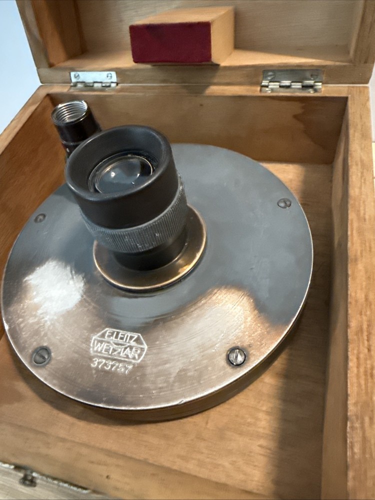 Vintage E. Leitz Wetzlar goniometer head For tool makers microscope 373757 Case