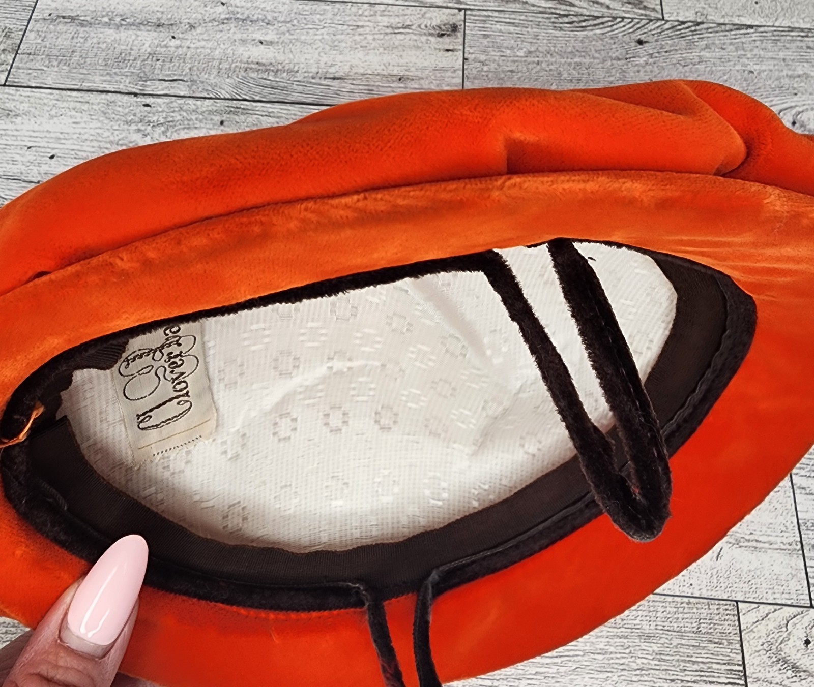 Vintage Clover Lane Art Deco Velvet Velour Beret Hat Fascinator Bright Orange