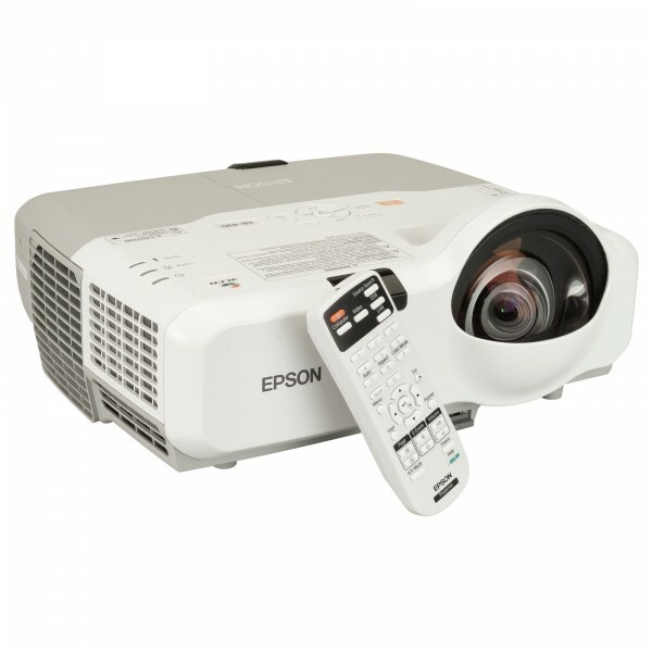 66" SB660 INTERACTIVE SMART BOARD & EPSON SHORT THROW PROJECTOR COMPLETE