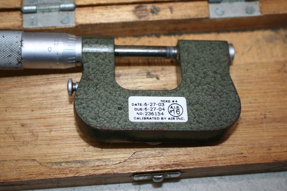 Mitutoyo Indicating Micrometer 0-1” 510- 202