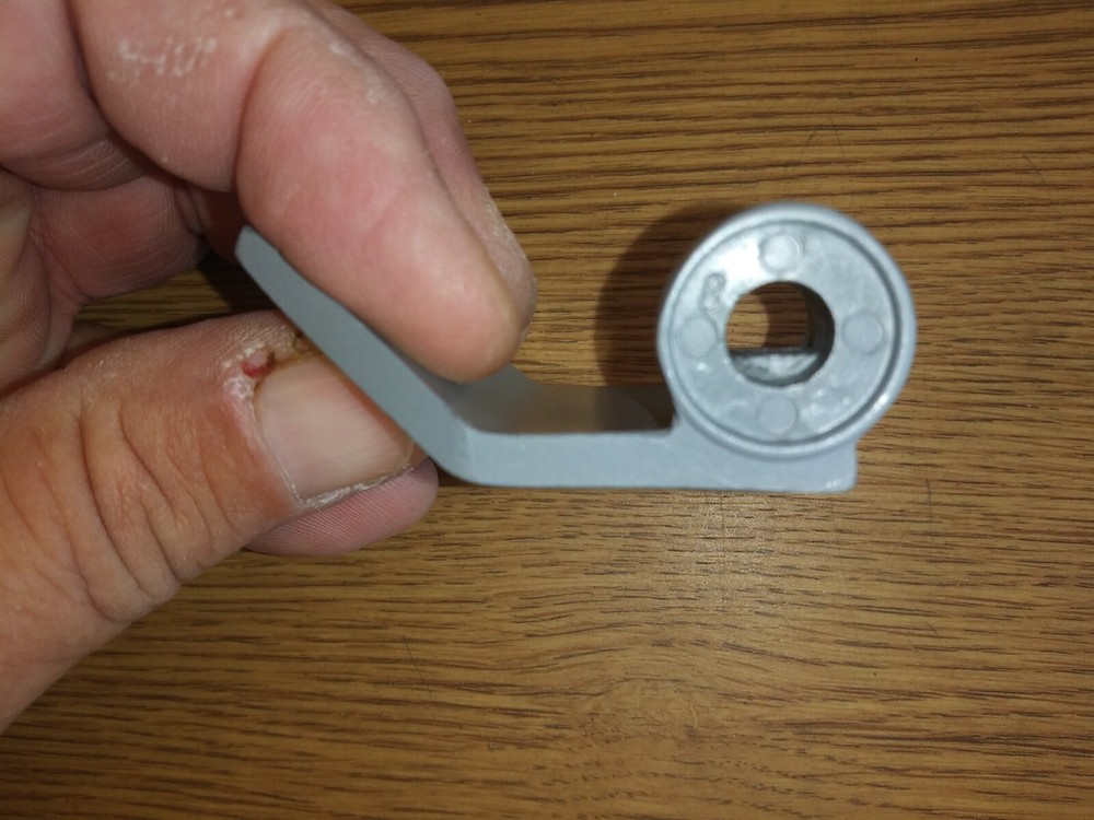 Breadman Bread Maker TR4000 Replacement Paddle Only USED FREE SHIPPING