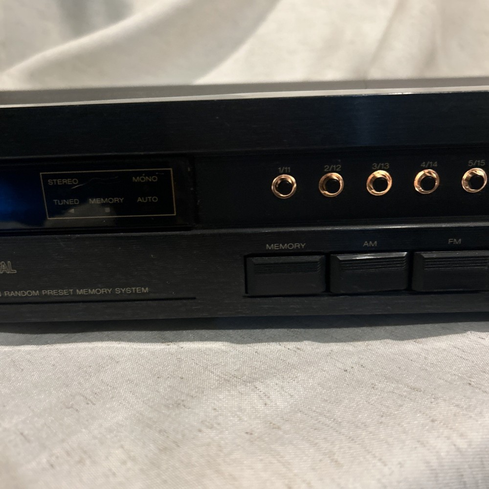 Marantz Legacy Series TR- 2242 Tuner
