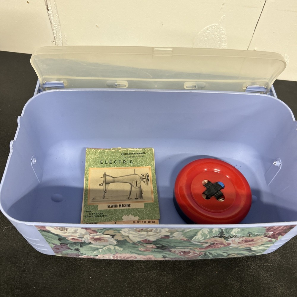 Vintage Sewing Case Caboodle Plus Extras.
