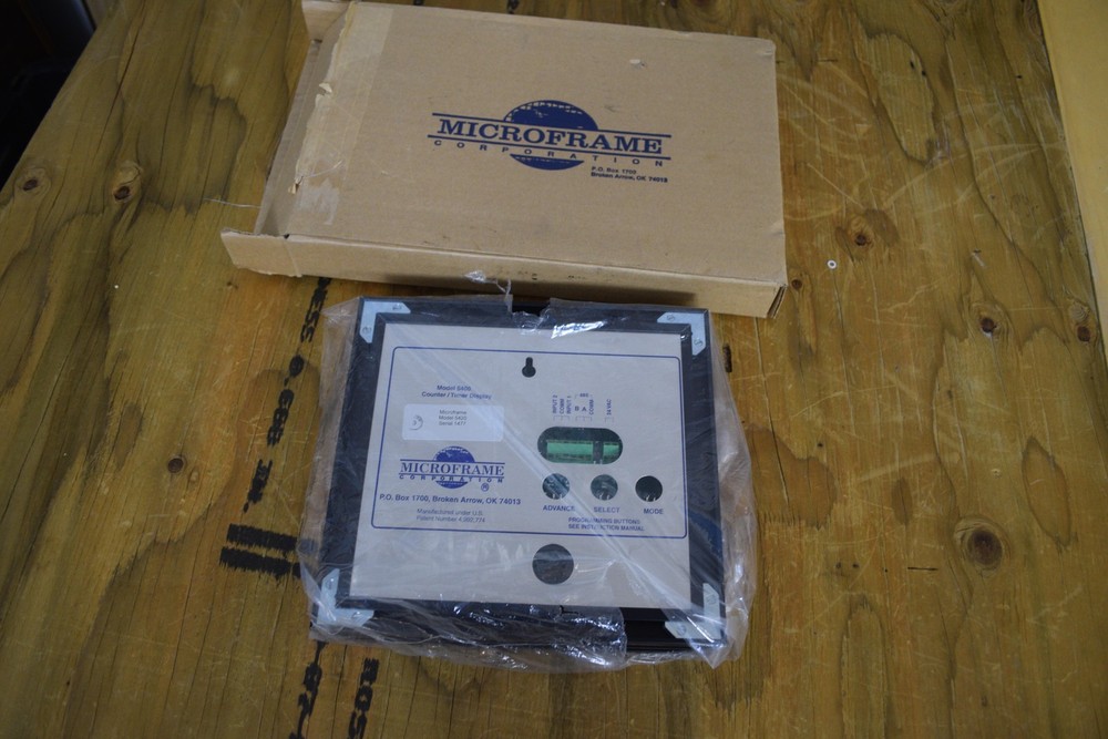 Microframe 5400 Counter Timer Display Model 5420 Industrial Panel 24VAC New Box