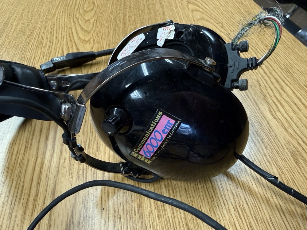 DRE Communications 6000ENR Aviation Headset