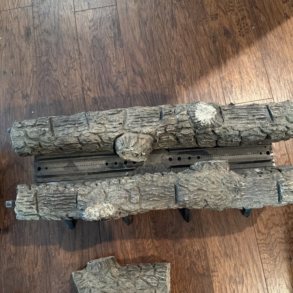 gas fireplace log set with burner