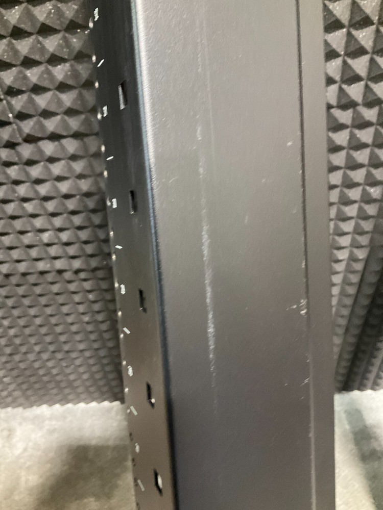 APC NetShelter 4 Post Open Frame Rack 44U AR204A ✅❤️️✅❤️️ OPEN BOX ✅❤️️✅❤️️