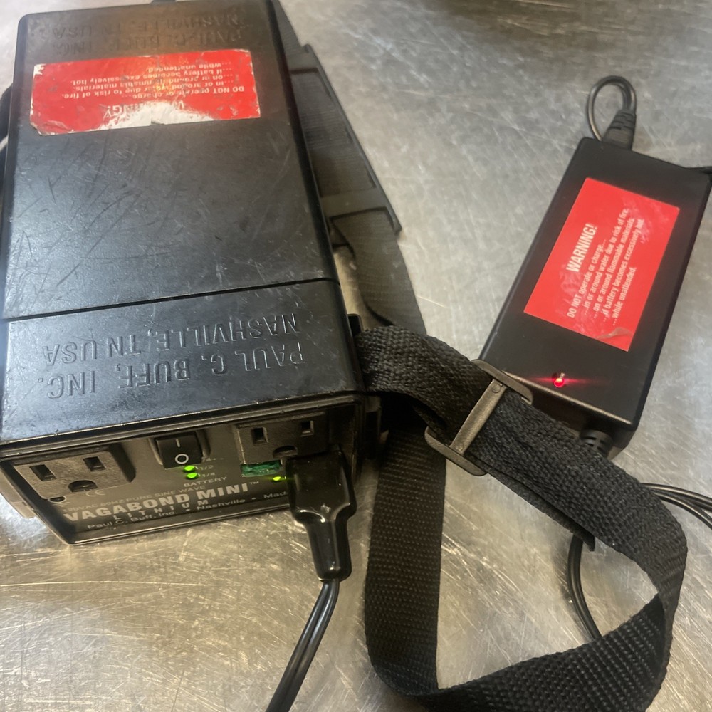 Paul C Buff Vagabond Mini Battery Pack Working!!