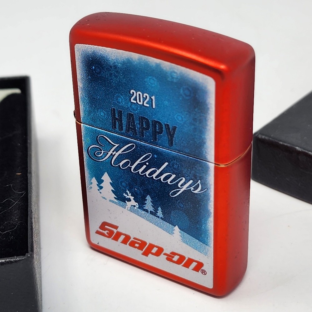 NWT Zippo Snap On Lighter