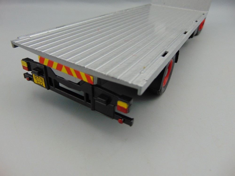 BRITAINS 9582 FLATBED TRANSPORTER - VINTAGE BOXED MODEL