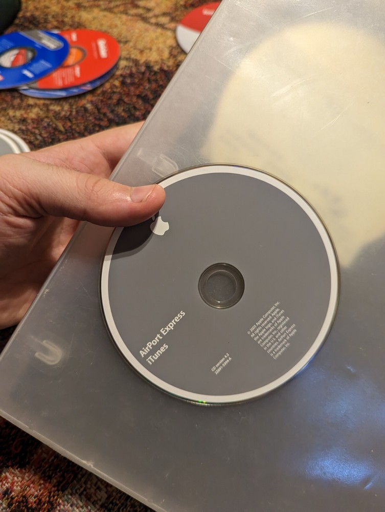 Airport Express iTunes Software CD Version 4.2 (2005)