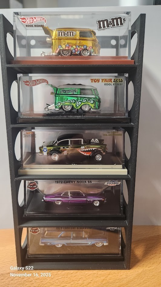 Hot Wheels RLC or M2 Case display Rack