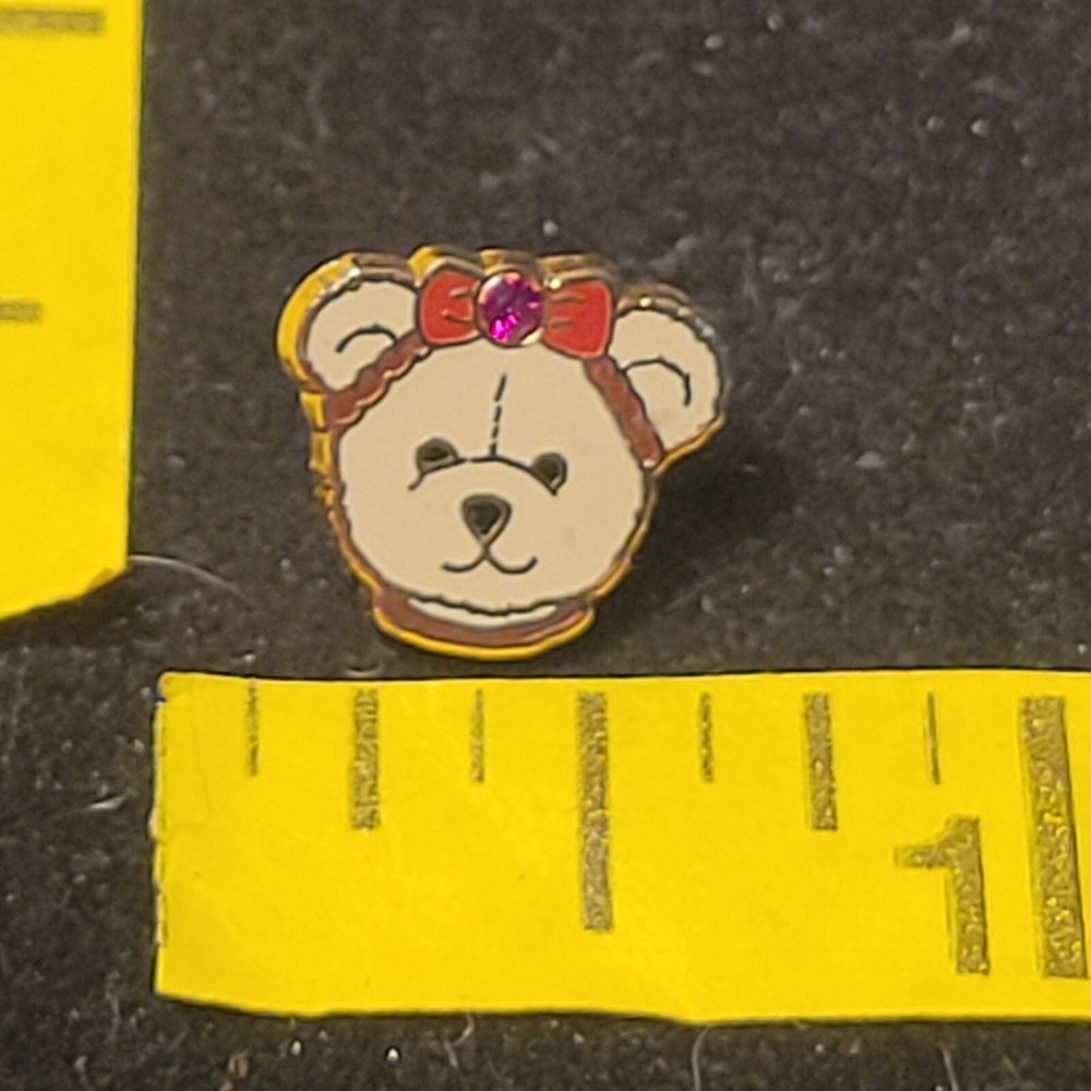 Tiny Shellie May Duffy Bear Disney Red Bow gem Pinback Lapel Badge Pin