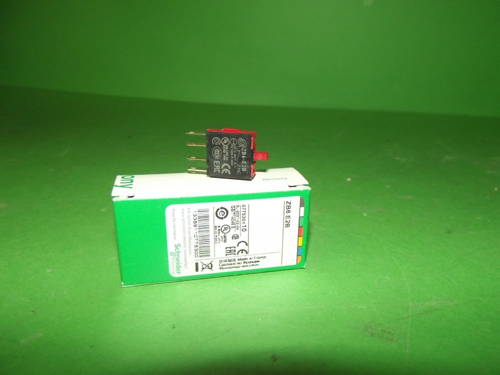 Schneider Electric ZB6 E2B 10 pcs in box .