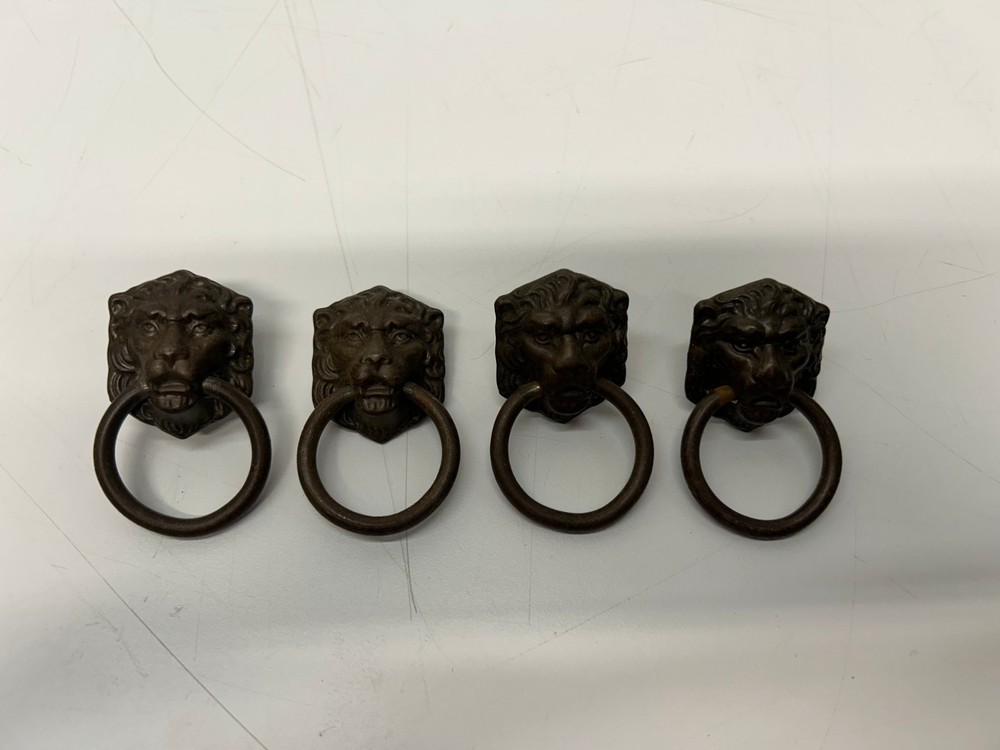 Set 4 Vtg Metal Lion Head W/ Ring Cabinet Door Drawer Chest Pulls Knobs