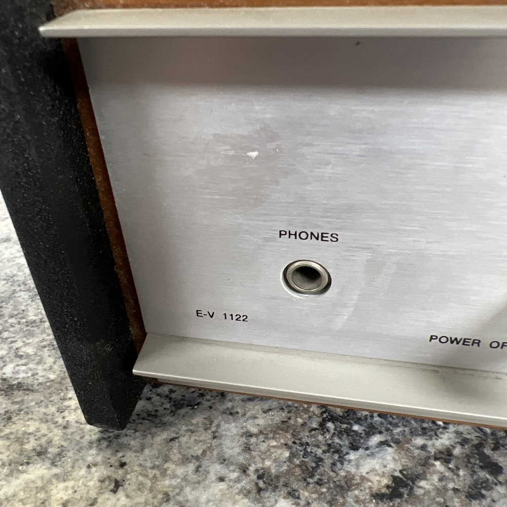 Electro-Voice EV1122 Stereo Tuner E-V 1122 Pre Amplifier