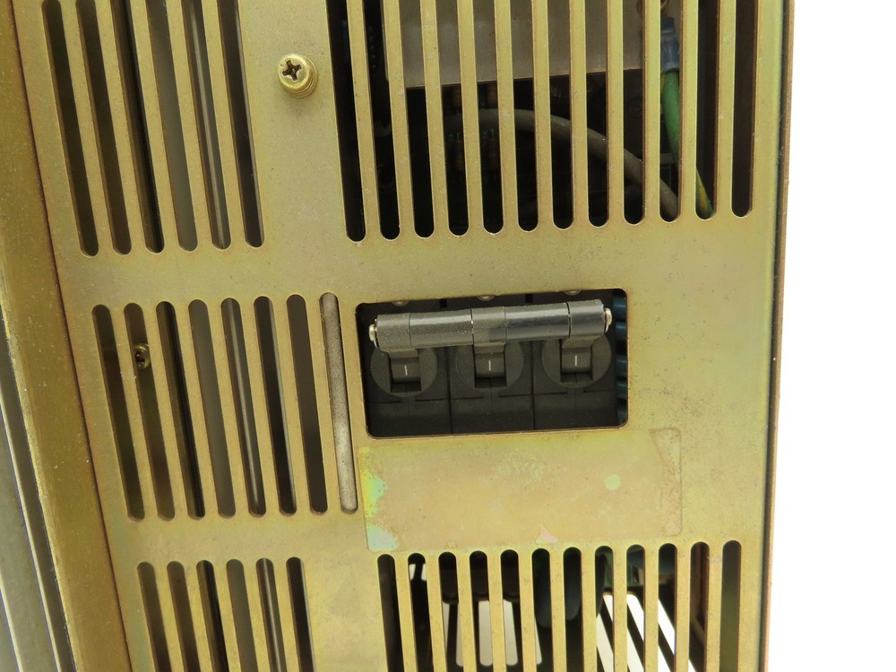 Yaskawa CACR-UIR Servopack Servo Motor Drive Controller