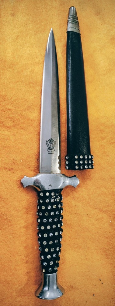Hirschkrone, Solingen Germany, Presentation Dagger, Rhinestone Encrusted Handle