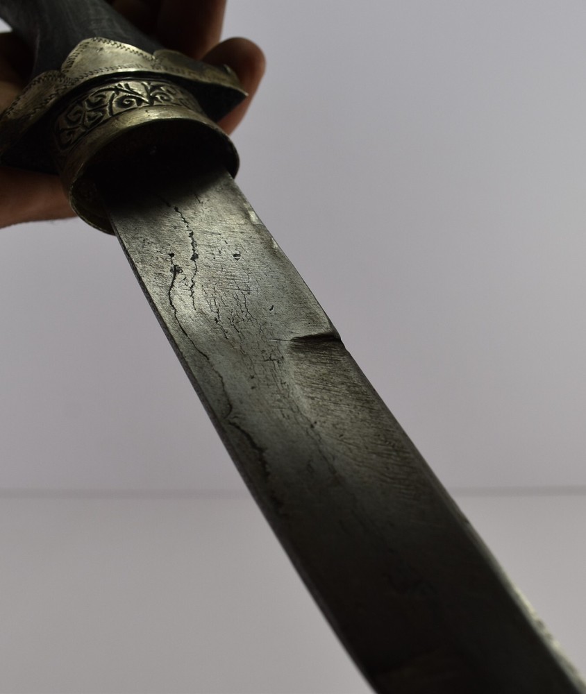 Antique Oriental Dagger Engraved With Flowers