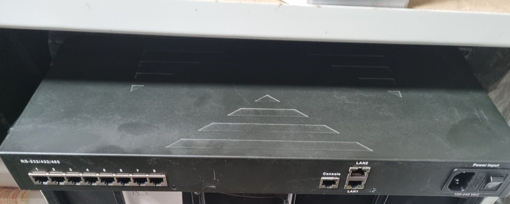 MOXA DA-660-8-LX REV 1.0 DATA ACQUISITION COMPUTER (RS2.3)