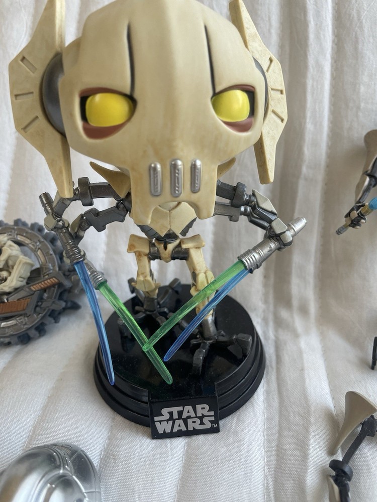 Star Wars Collectible Bundle