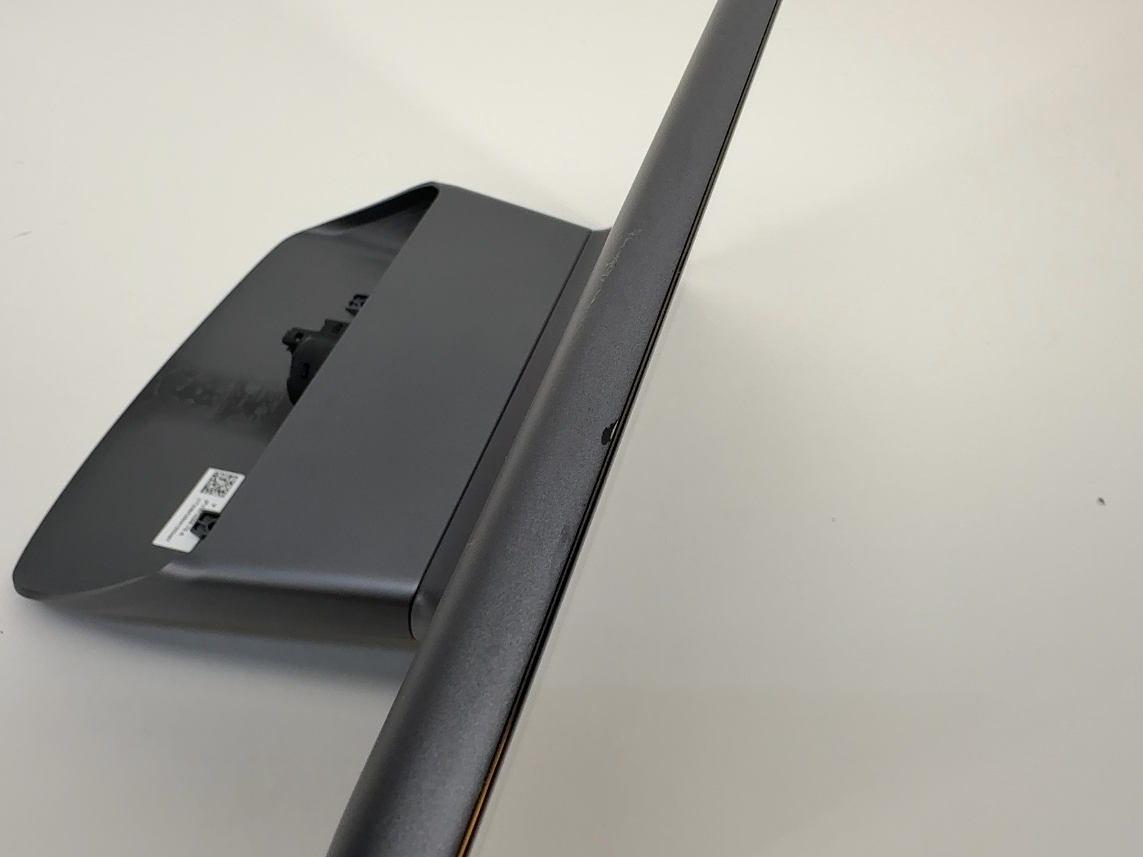 2024-2026 Tesla Model Y Juniper Center Display 1756566-00-D