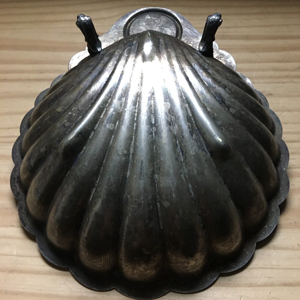 VTG EALES 1779 SILVERPLATE FOOTED SHELL SEAFOOD SERVING BOWL W/ CANDLEHOLDERS