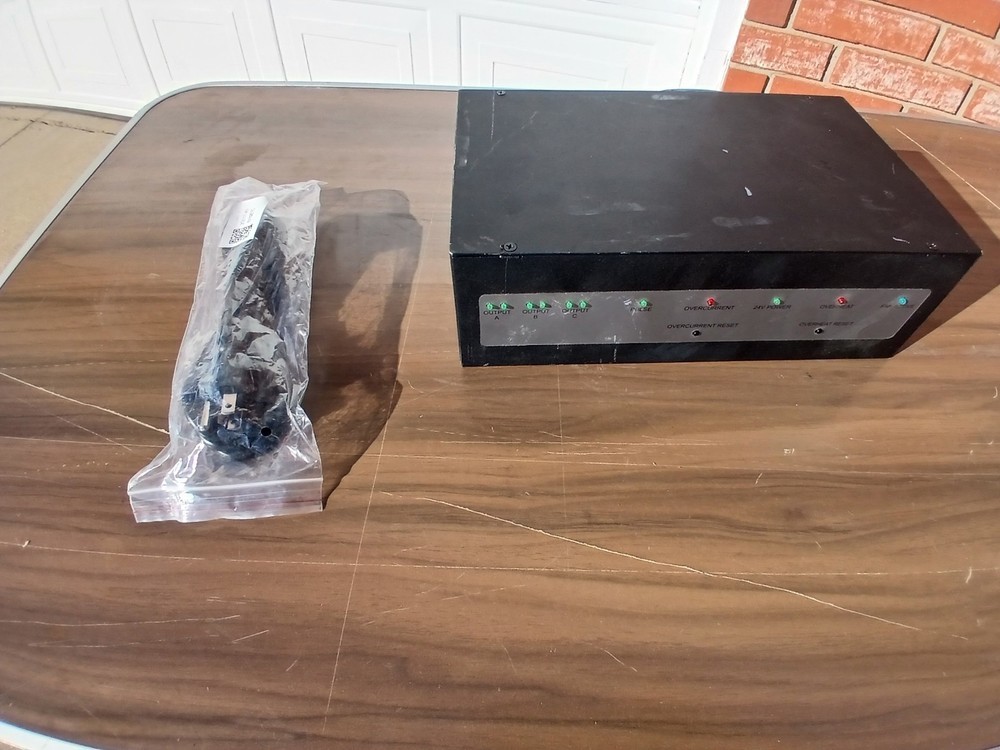 Sapling Converter Box for Wired Clock Systems Model BCCB-100-000-1 - Used