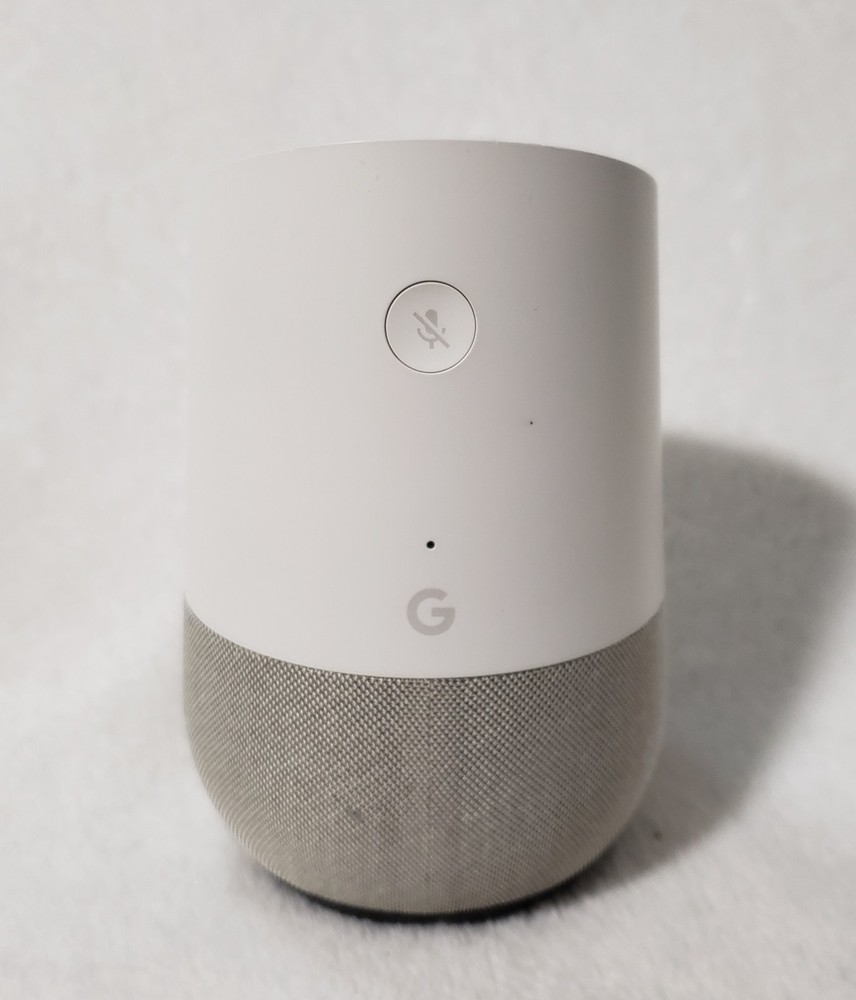 Google Assistant Google Home Smart Speaker *working condition -no cord