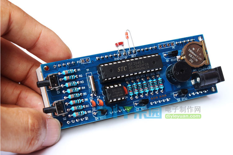 electronic clock blue LED microcontroller digital time Light Control Temperature