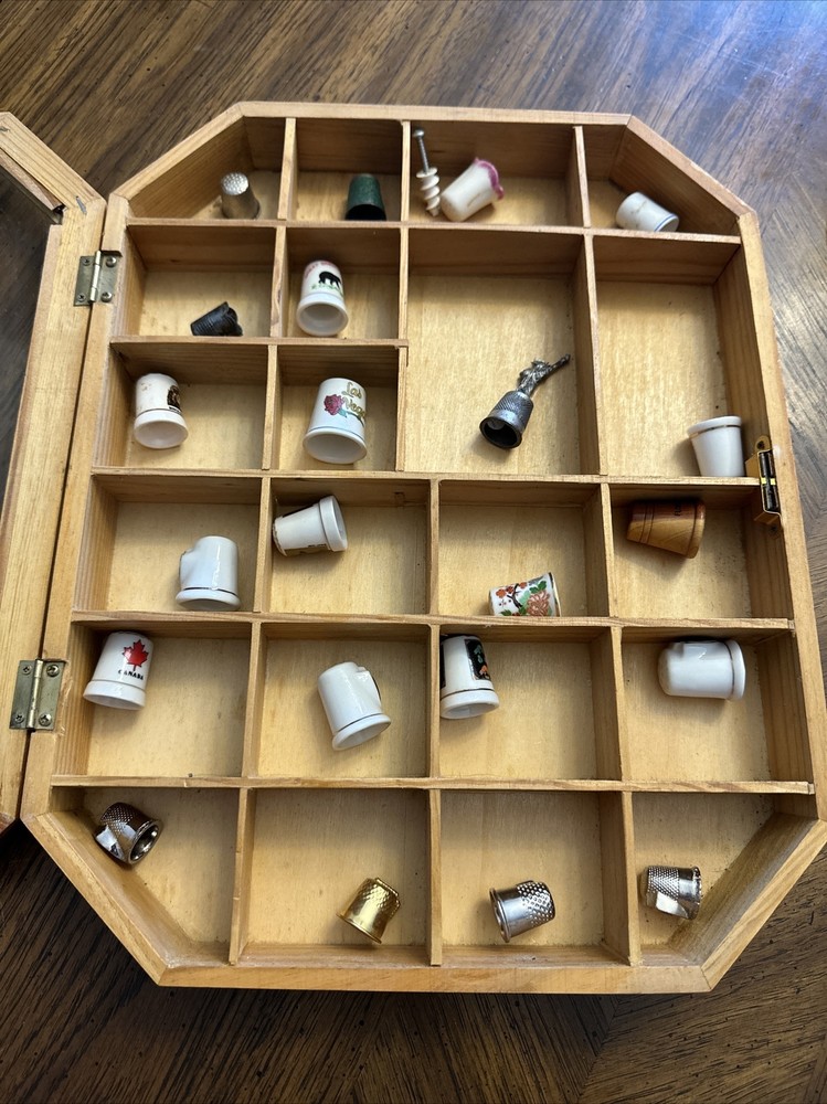 VINTAGE THIMBLES With Display Case Holds 22 Includes 22 Thimbles