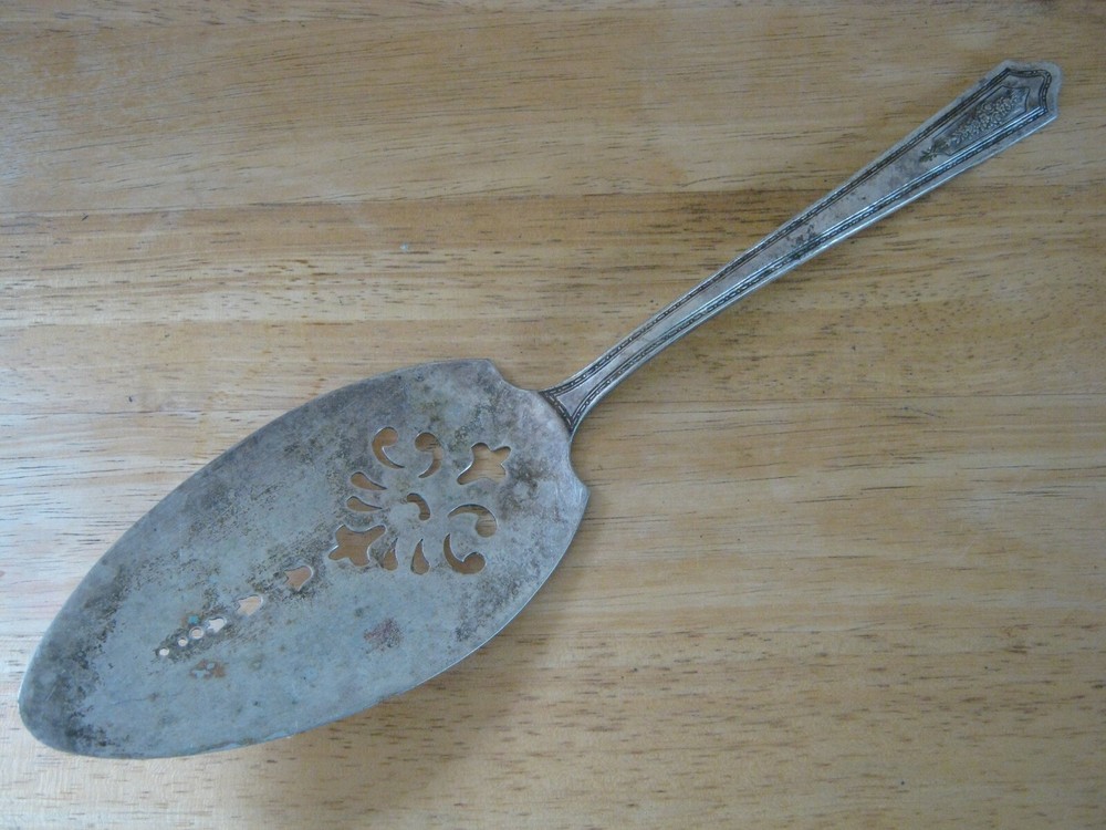 Vintage Stratford Plate Special Carmen Silverplate Pie Server
