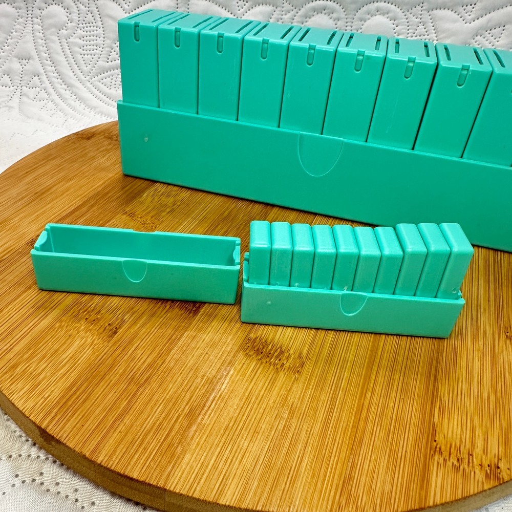 Digi-Block Math Manipulative Place Value Counting System Teal Set Teacher 110 Pc