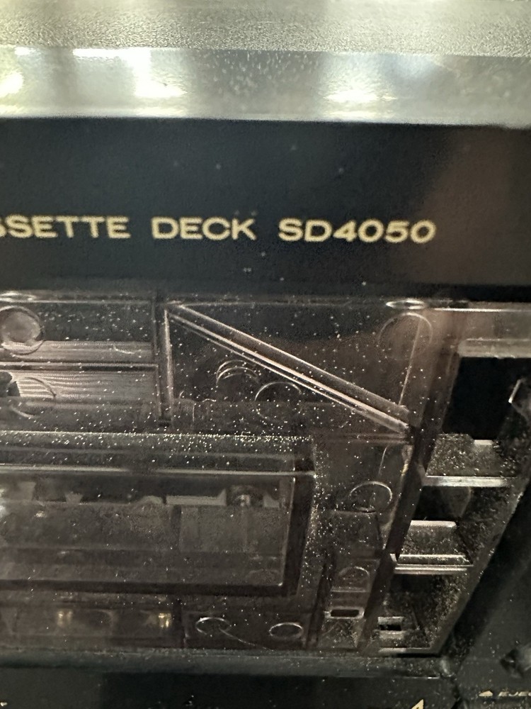 Marantz SD-4050 Double Cassette Deck Stereo Audio, Turns On, Untested