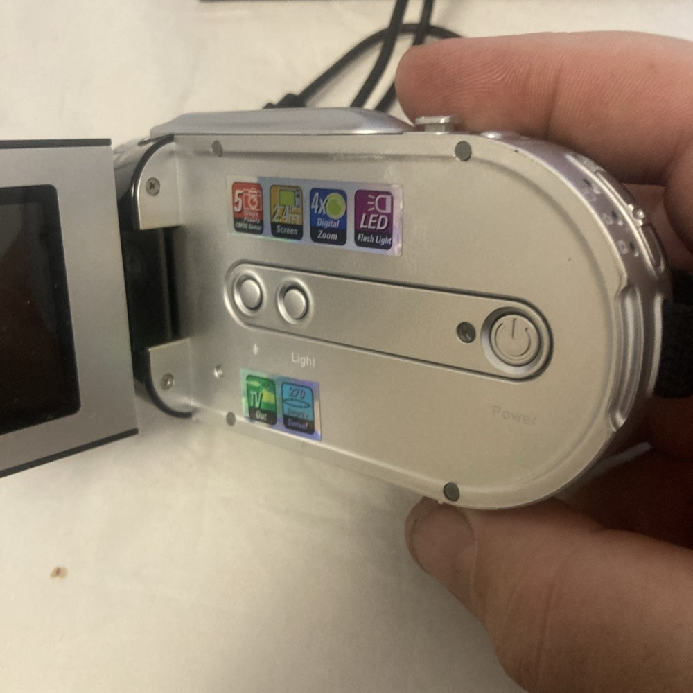 NERO Digital Camera DV552SA Working No SD Card