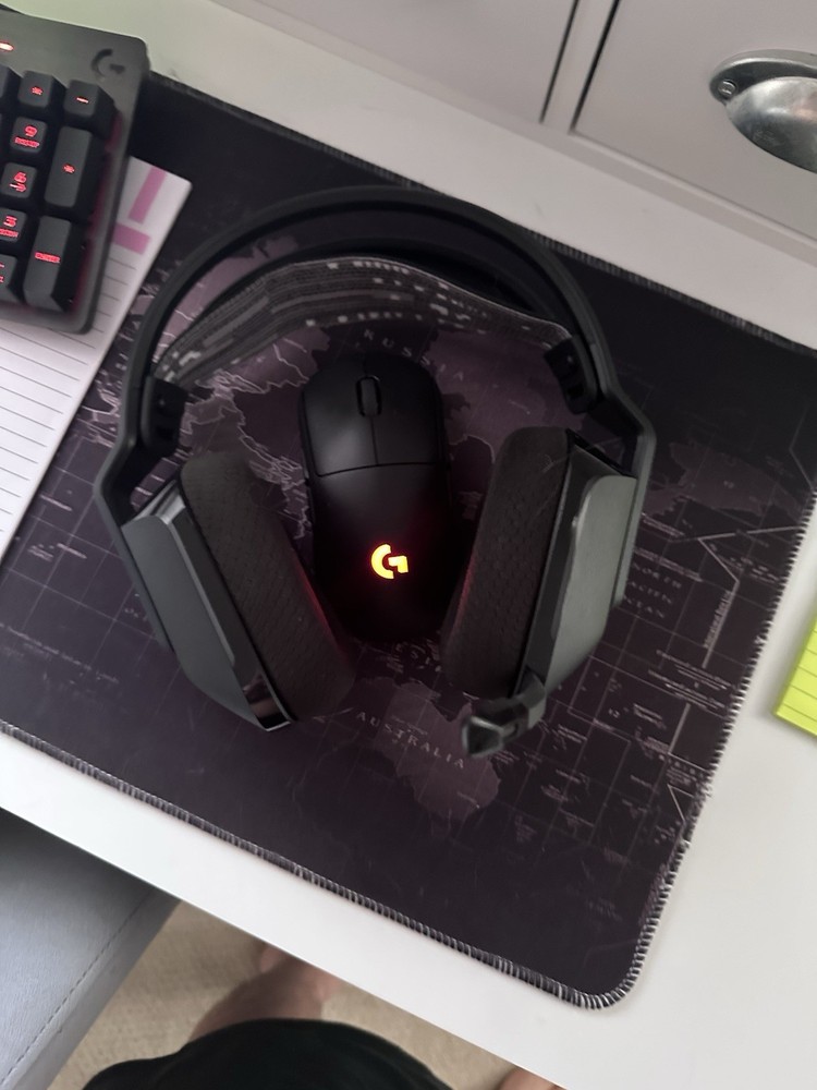 Gaming Pc W/ keyboard & Mouse