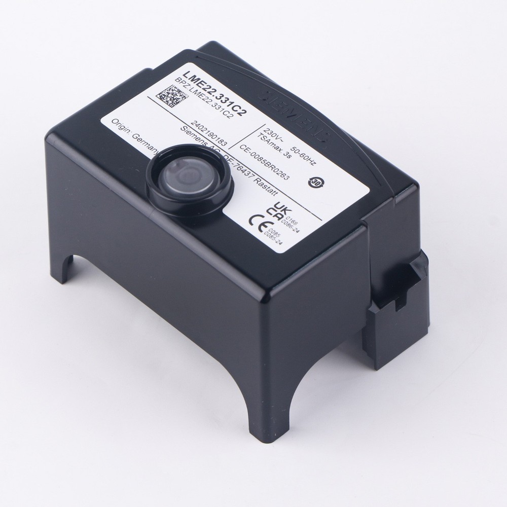 1PCS NEW SIEMENS LME22.331C2 Controller for Burner Control Compatible