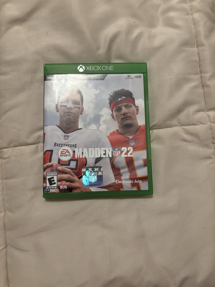 XBOX ONE (comes with games)