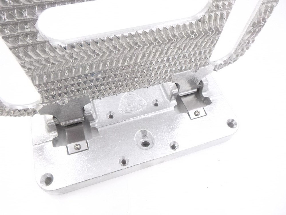 Single Carr 194002 HD Mega Step Flat Mount Non LED XM3 Polished