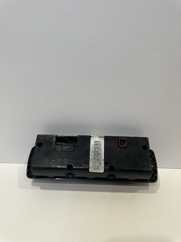 A22-60645-50 FREIGHTLINER CASCADIA 125 TEMPERATURE CONTROL 3521509