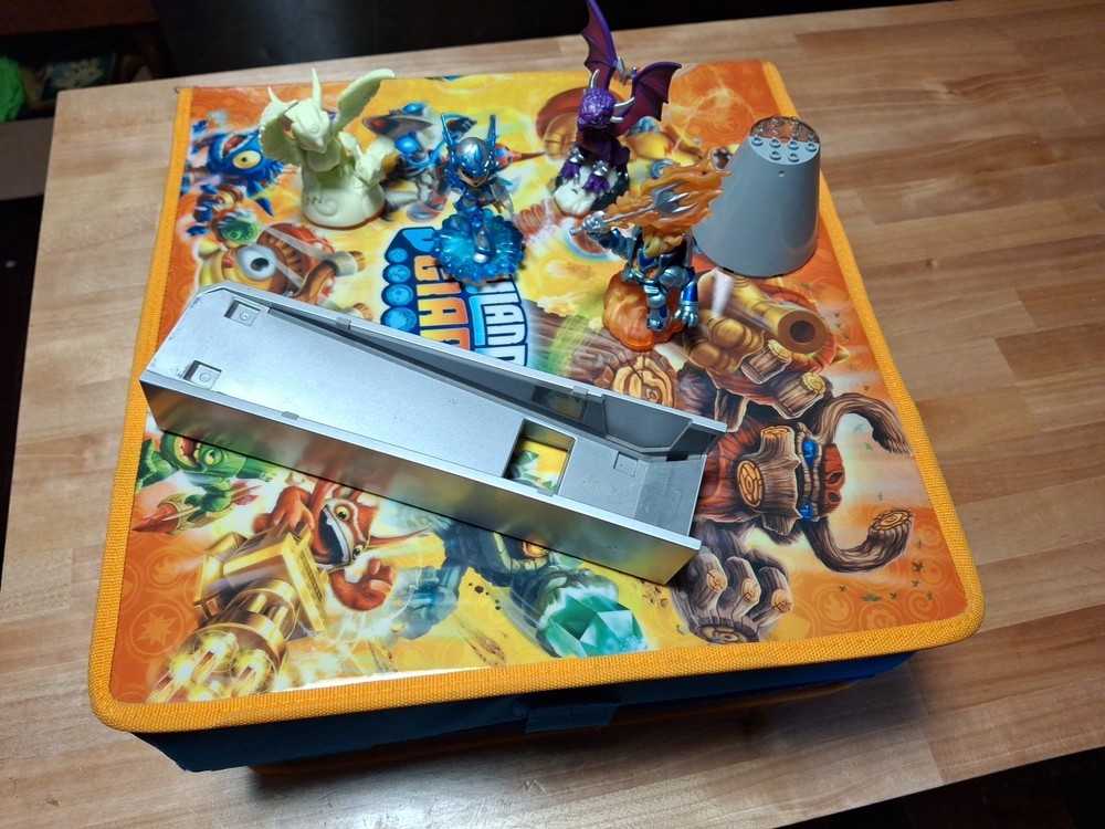 Orange Skylander Giant Carrying Case Tote Gaming Bag With Devider #20